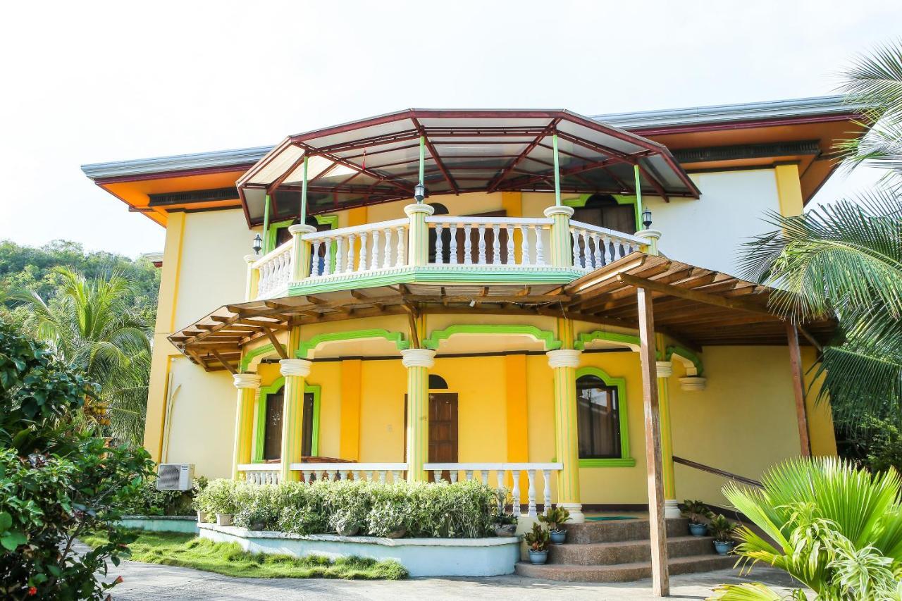 Oyo 422 Villa Emilia Pension House 팡라오 외부 사진